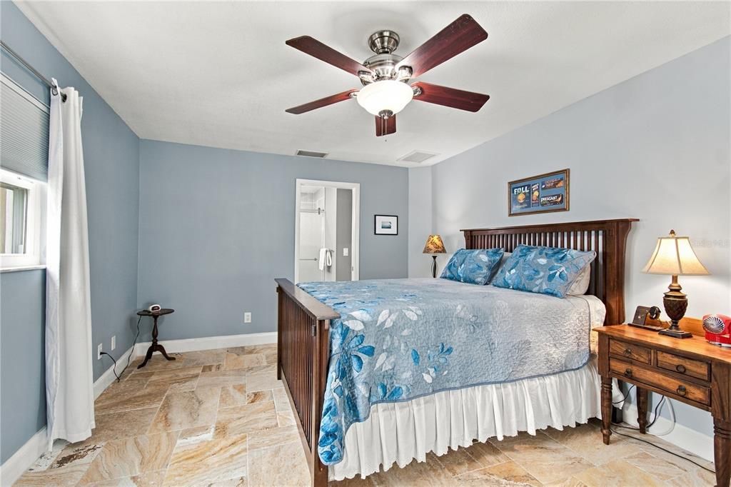 En Venta: $649,900 (4 camas, 2 baños, 2178 Pies cuadrados)