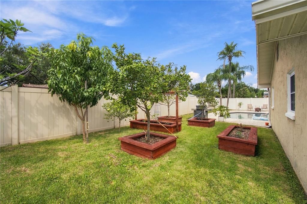 En Venta: $649,900 (4 camas, 2 baños, 2178 Pies cuadrados)