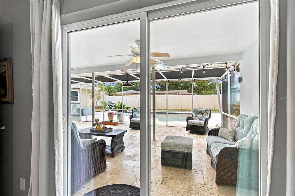En Venta: $649,900 (4 camas, 2 baños, 2178 Pies cuadrados)