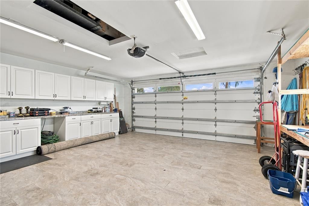 En Venta: $649,900 (4 camas, 2 baños, 2178 Pies cuadrados)