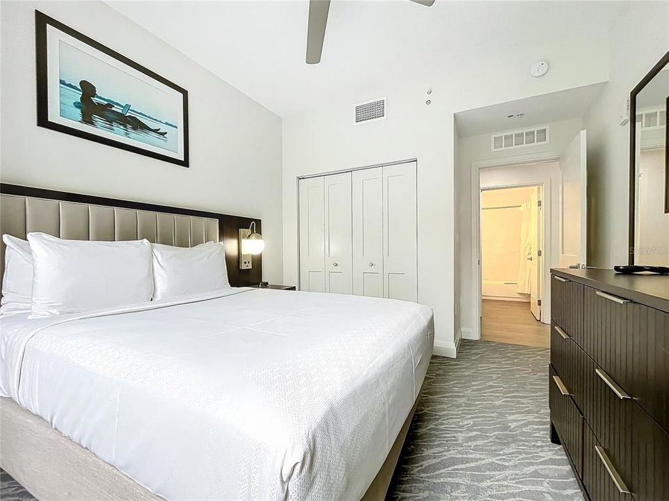 For Sale: $245,000 (3 beds, 3 baths, 1544 Square Feet)