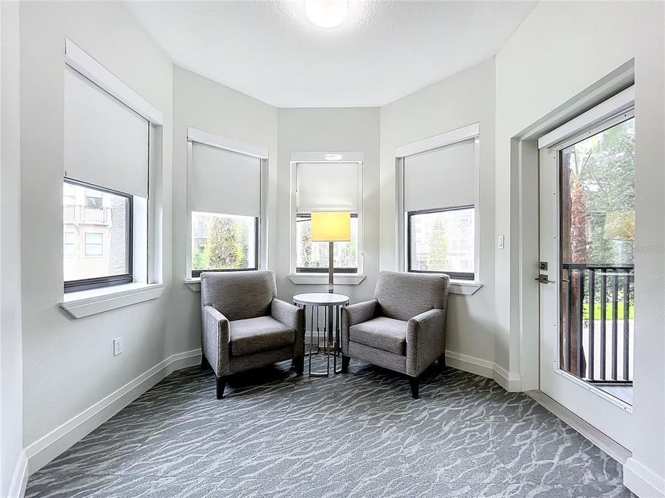 For Sale: $245,000 (3 beds, 3 baths, 1544 Square Feet)