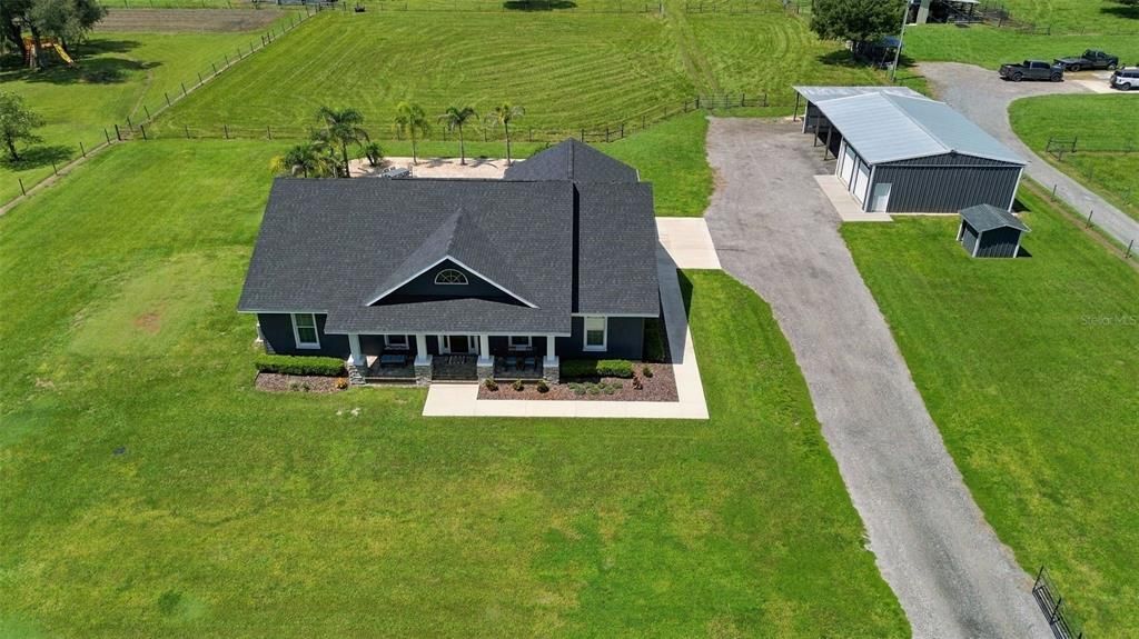 En Venta: $875,000 (4 camas, 2 baños, 2040 Pies cuadrados)