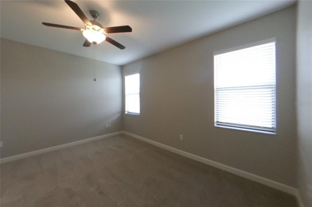 For Rent: $2,249 (3 beds, 2 baths, 1612 Square Feet)