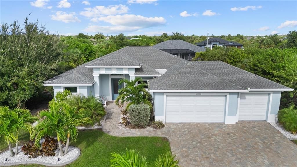 Active With Contract: $524,900 (3 beds, 2 baths, 1660 Square Feet)