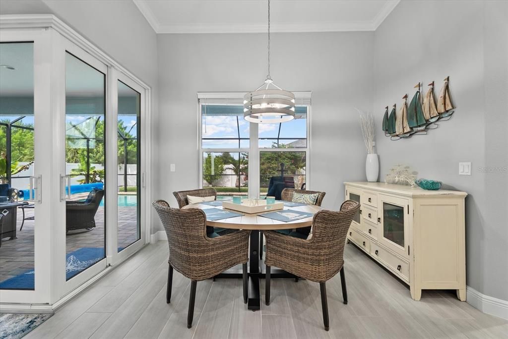 Active With Contract: $524,900 (3 beds, 2 baths, 1660 Square Feet)