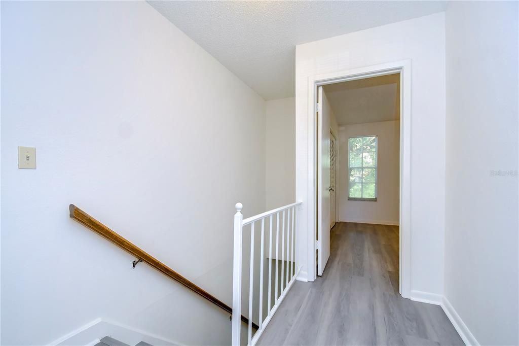 For Sale: $214,500 (2 beds, 2 baths, 1223 Square Feet)