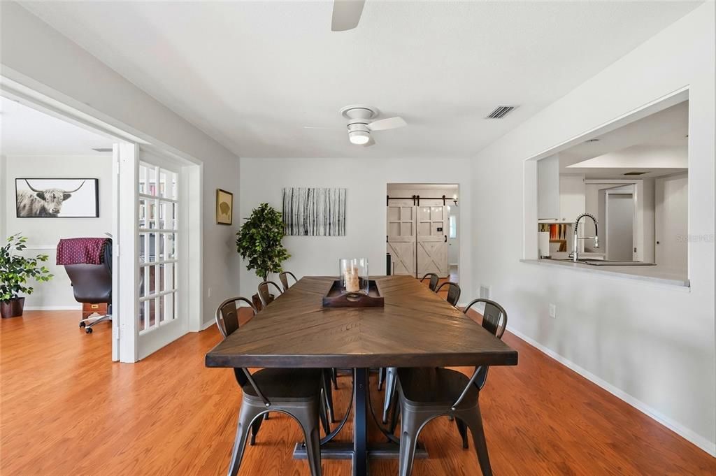For Sale: $525,000 (3 beds, 2 baths, 2261 Square Feet)