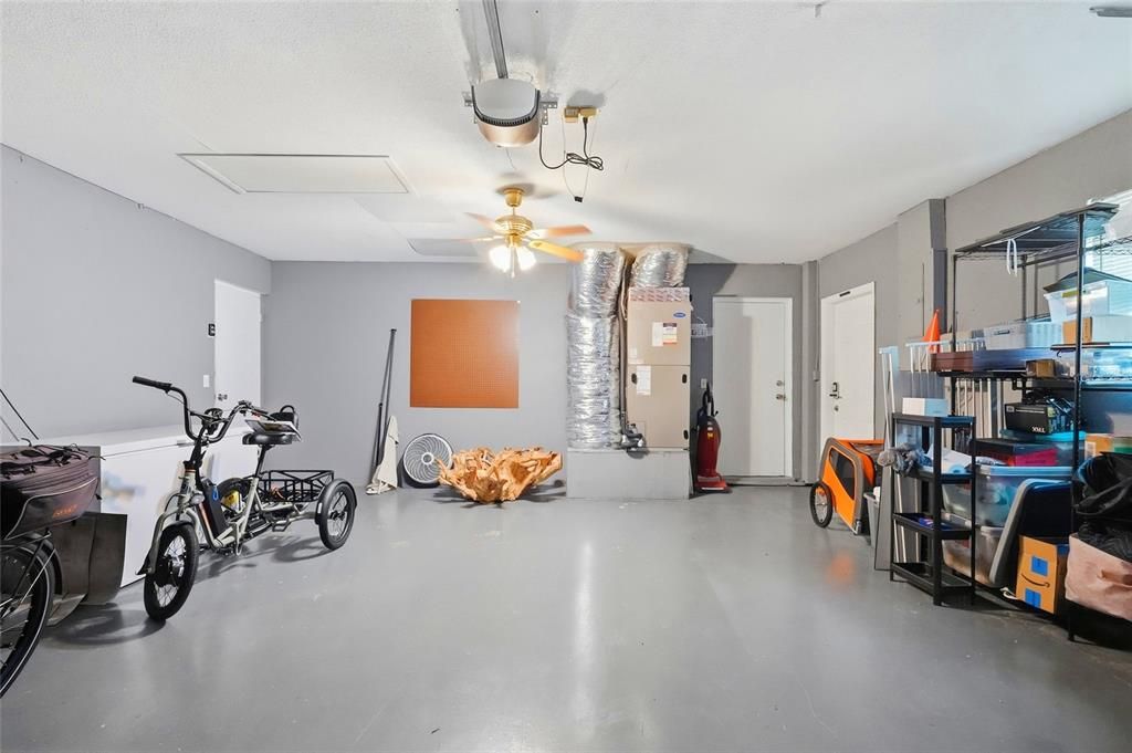 For Sale: $525,000 (3 beds, 2 baths, 2261 Square Feet)