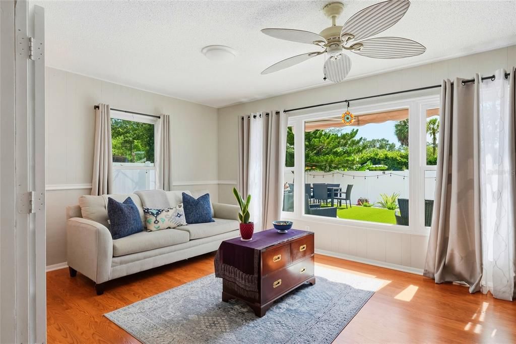 For Sale: $525,000 (3 beds, 2 baths, 2261 Square Feet)