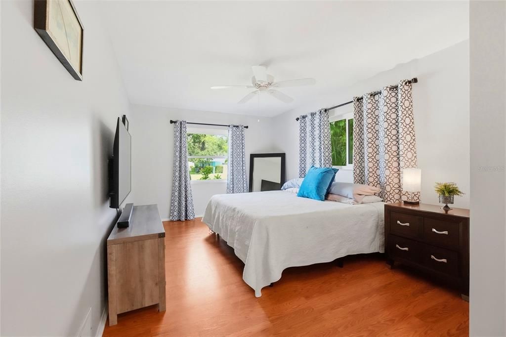 For Sale: $525,000 (3 beds, 2 baths, 2261 Square Feet)