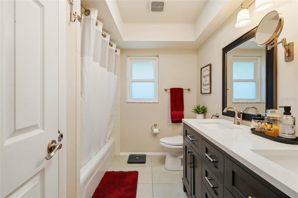 For Sale: $525,000 (3 beds, 2 baths, 2261 Square Feet)