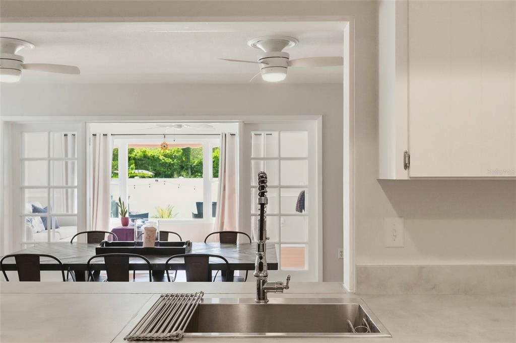 For Sale: $525,000 (3 beds, 2 baths, 2261 Square Feet)