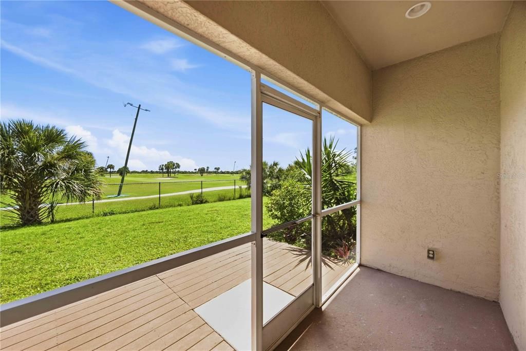 For Sale: $249,900 (3 beds, 2 baths, 1368 Square Feet)