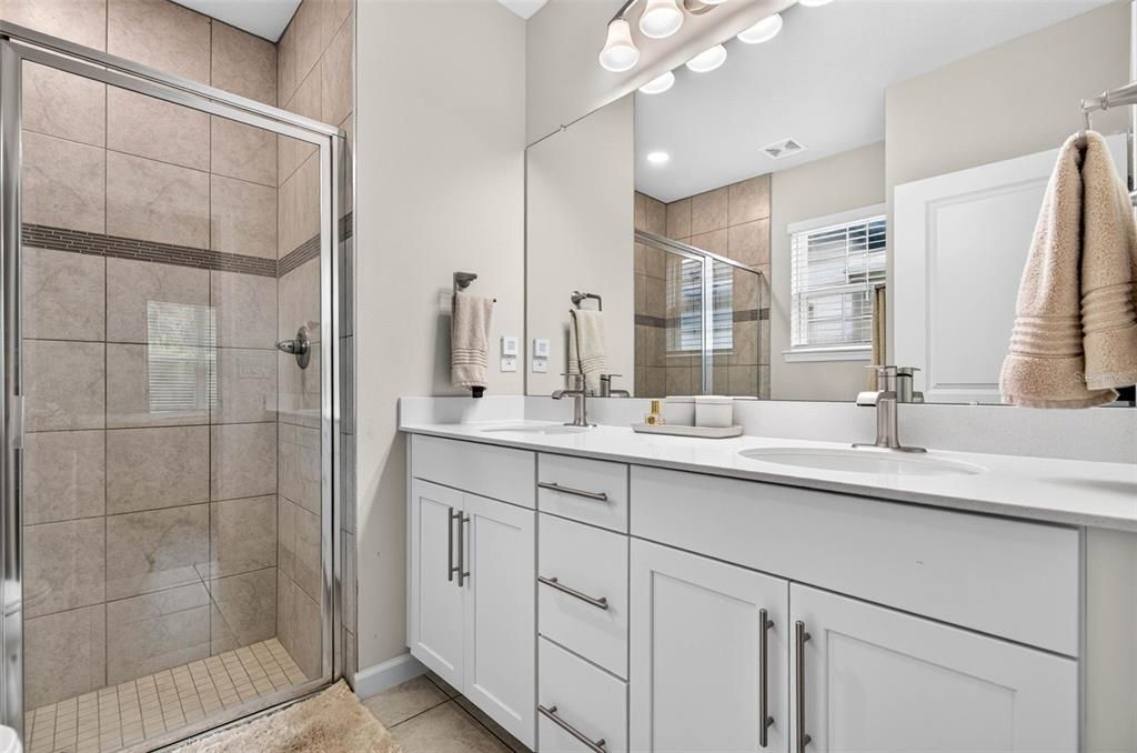 For Sale: $309,000 (3 beds, 2 baths, 1532 Square Feet)