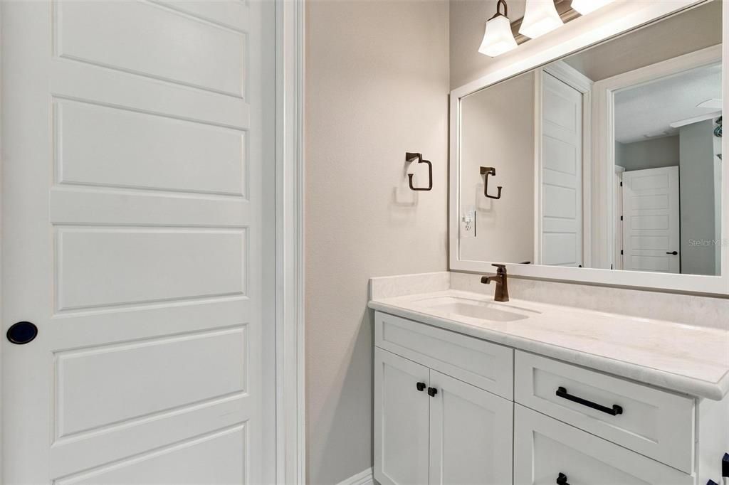 For Sale: $1,100,000 (4 beds, 3 baths, 2776 Square Feet)