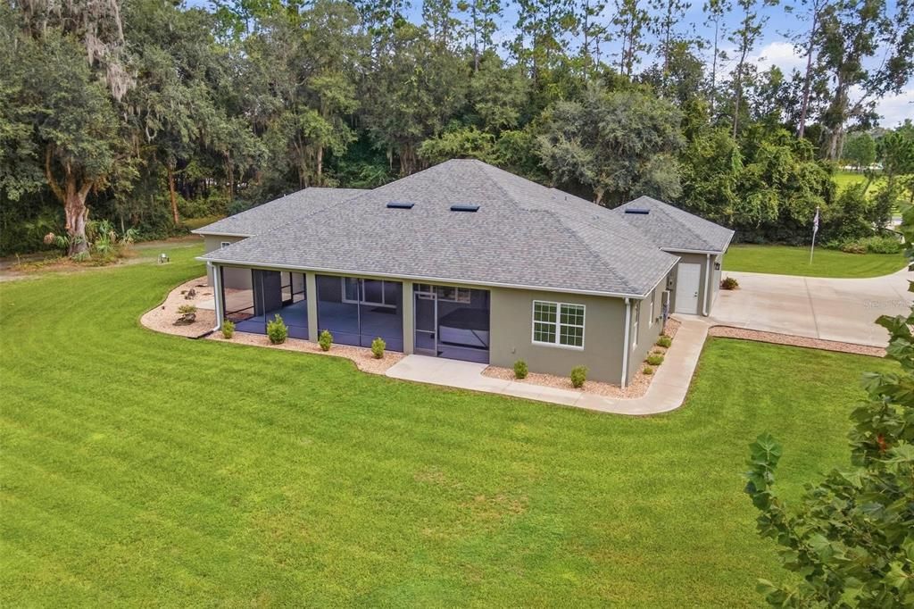 For Sale: $1,100,000 (4 beds, 3 baths, 2776 Square Feet)