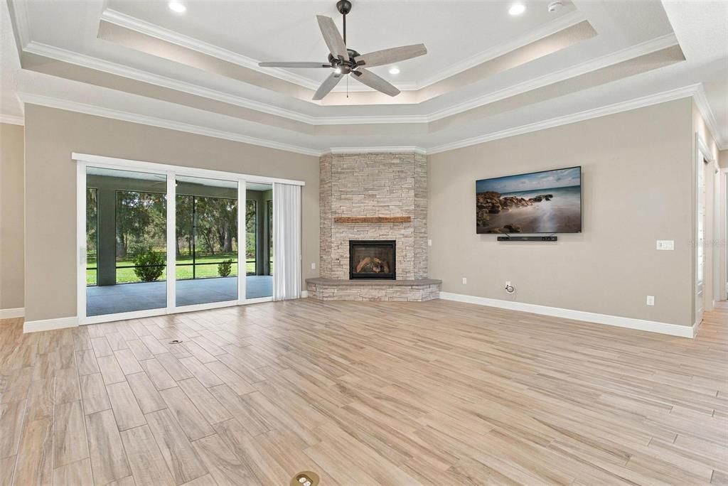 For Sale: $1,100,000 (4 beds, 3 baths, 2776 Square Feet)