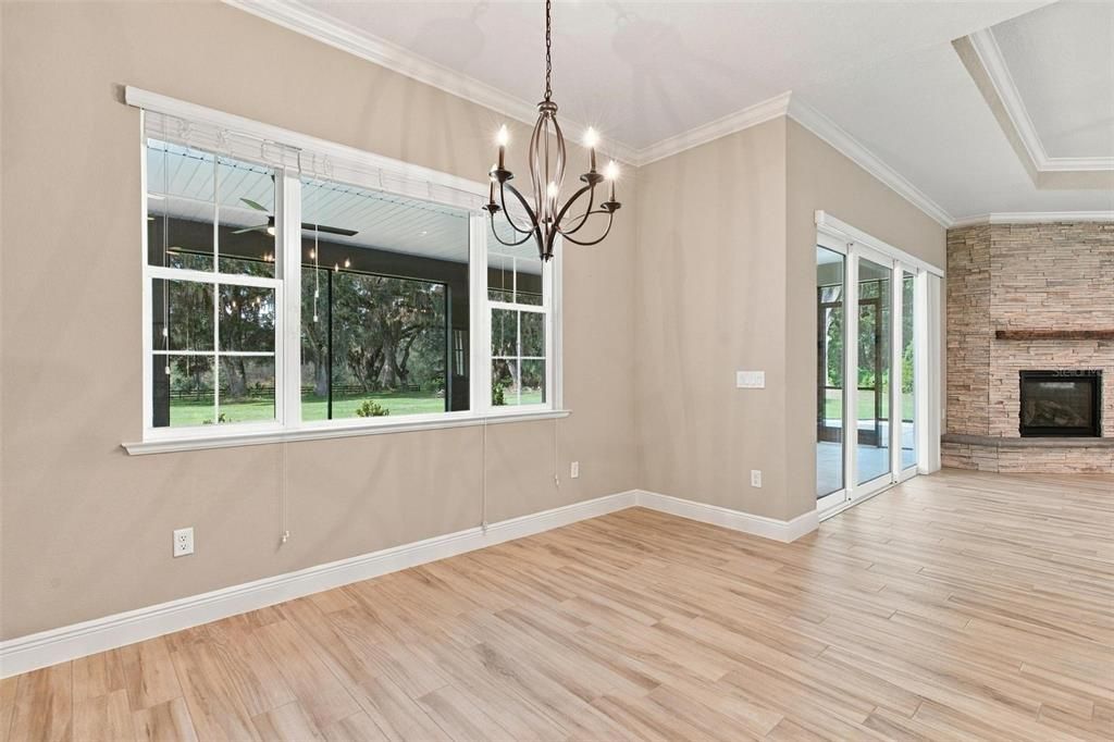 For Sale: $1,100,000 (4 beds, 3 baths, 2776 Square Feet)