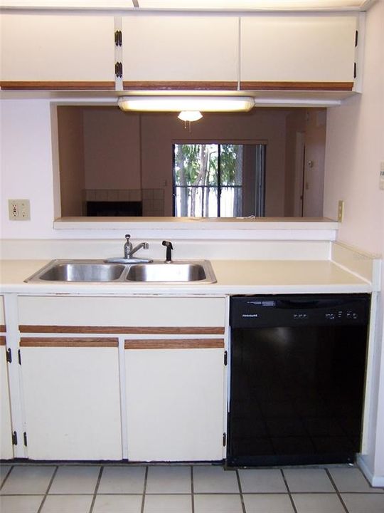 En Renta: $1,395 (2 camas, 2 baños, 960 Pies cuadrados)