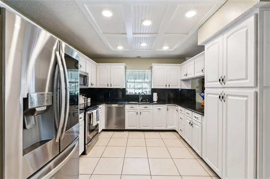 En Venta: $849,000 (4 camas, 3 baños, 3212 Pies cuadrados)