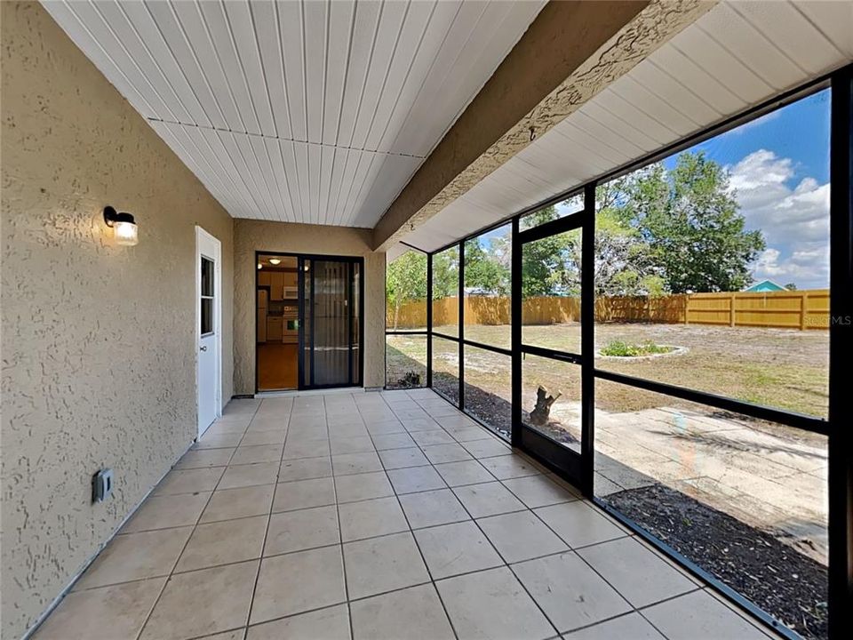 For Rent: $1,739 (3 beds, 2 baths, 1260 Square Feet)