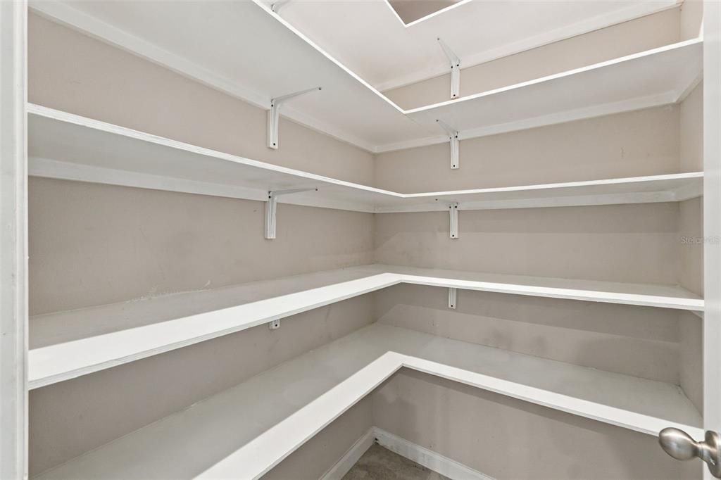 For Sale: $369,900 (4 beds, 2 baths, 2177 Square Feet)