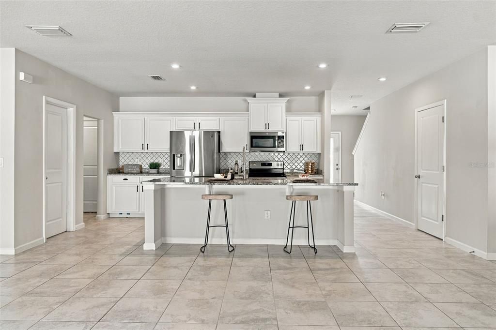 For Sale: $369,900 (4 beds, 2 baths, 2177 Square Feet)