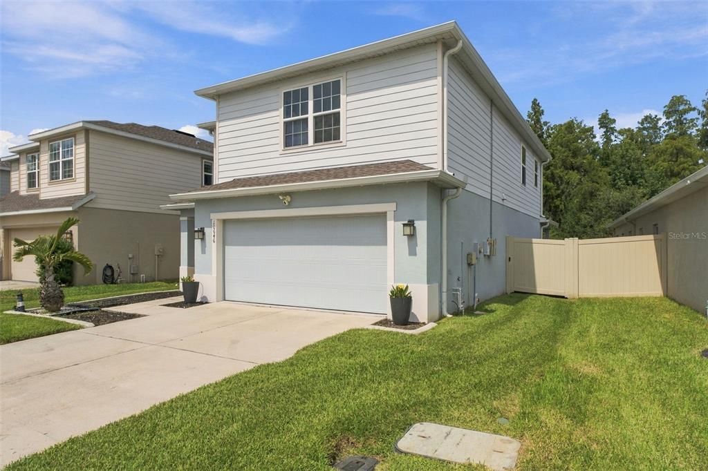 For Sale: $369,900 (4 beds, 2 baths, 2177 Square Feet)