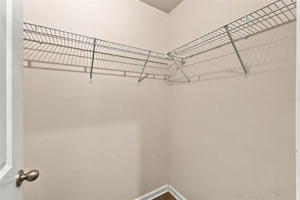 For Sale: $369,900 (4 beds, 2 baths, 2177 Square Feet)