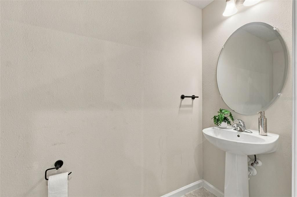 For Sale: $369,900 (4 beds, 2 baths, 2177 Square Feet)