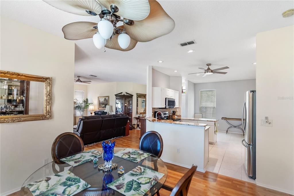 For Sale: $705,000 (3 beds, 2 baths, 1661 Square Feet)
