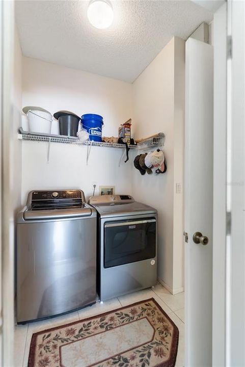For Sale: $705,000 (3 beds, 2 baths, 1661 Square Feet)
