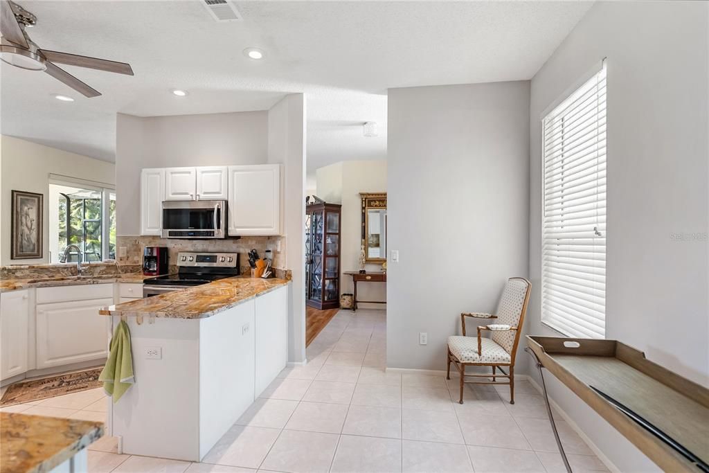 For Sale: $705,000 (3 beds, 2 baths, 1661 Square Feet)