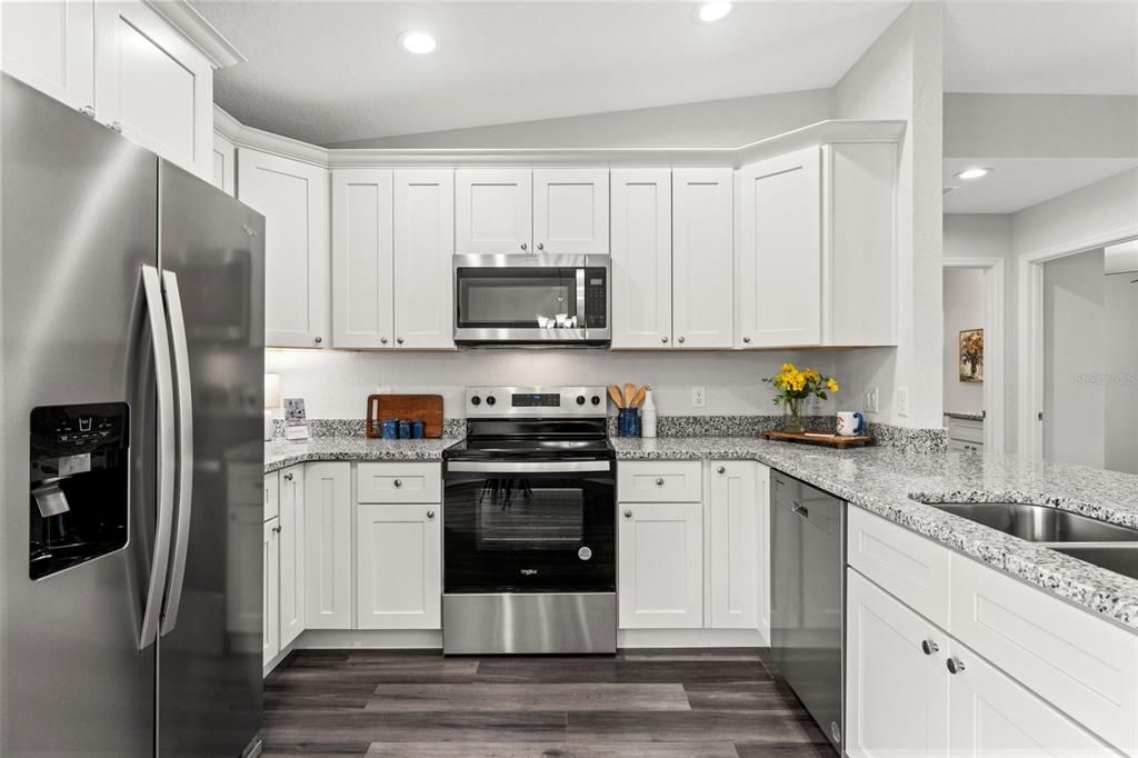 For Sale: $269,900 (3 beds, 2 baths, 1322 Square Feet)