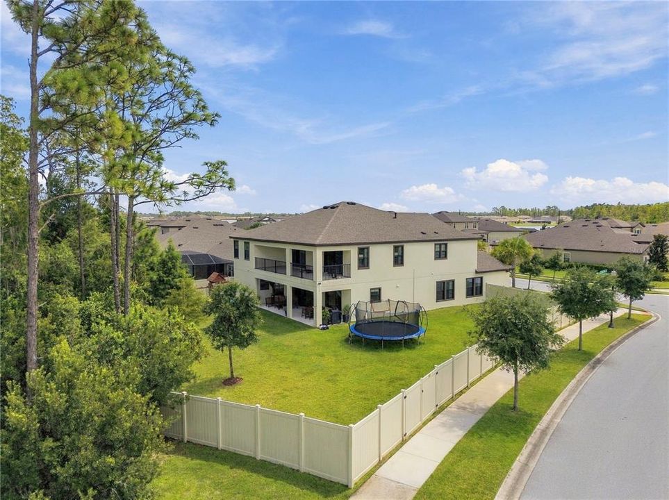 For Sale: $879,900 (5 beds, 4 baths, 4219 Square Feet)