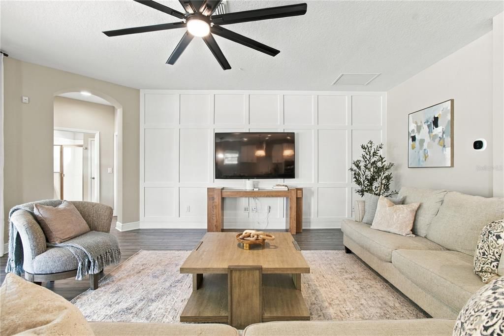 For Sale: $879,900 (5 beds, 4 baths, 4219 Square Feet)