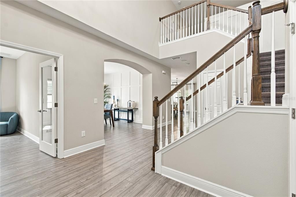 For Sale: $879,900 (5 beds, 4 baths, 4219 Square Feet)
