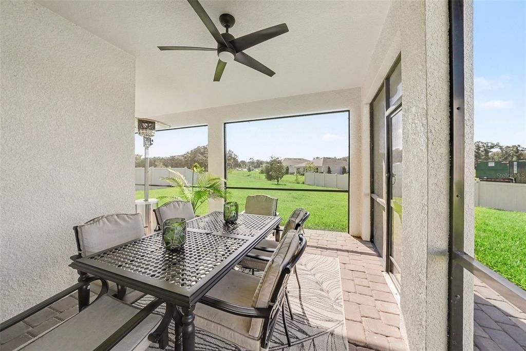 For Sale: $690,000 (5 beds, 4 baths, 3531 Square Feet)