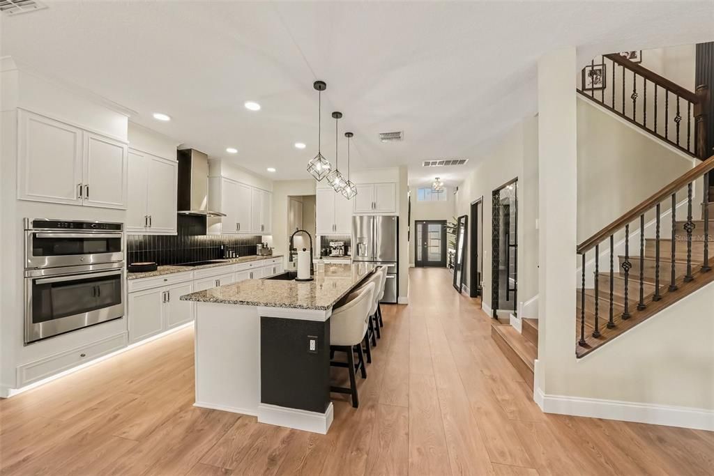 For Sale: $690,000 (5 beds, 4 baths, 3531 Square Feet)