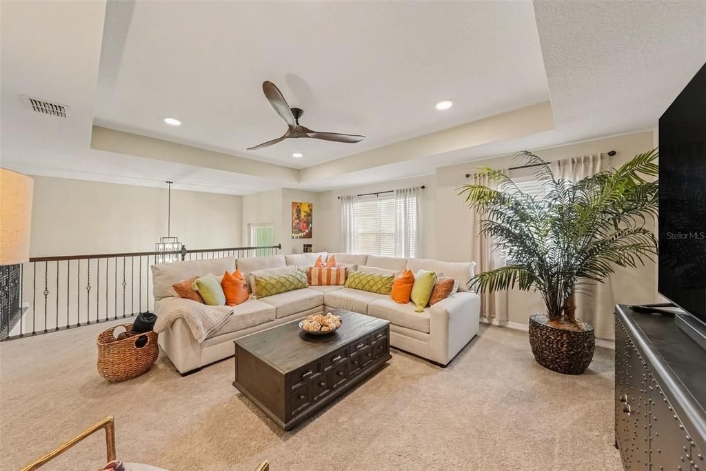 For Sale: $690,000 (5 beds, 4 baths, 3531 Square Feet)