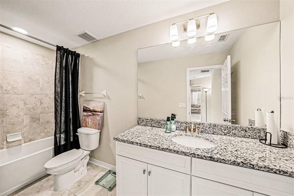 For Sale: $690,000 (5 beds, 4 baths, 3531 Square Feet)