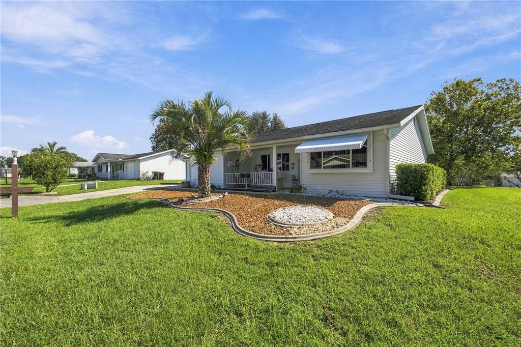For Sale: $225,000 (2 beds, 2 baths, 1432 Square Feet)