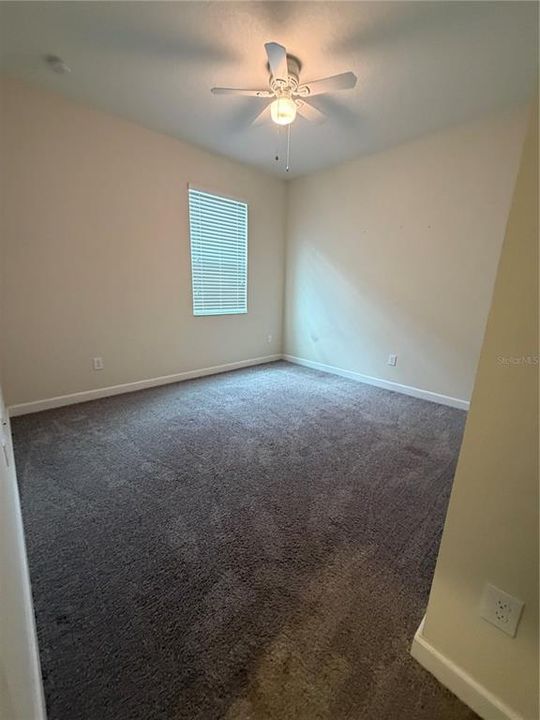 В аренду: $3,000 (4 спален, 2 ванн, 2375 Квадратных фут)