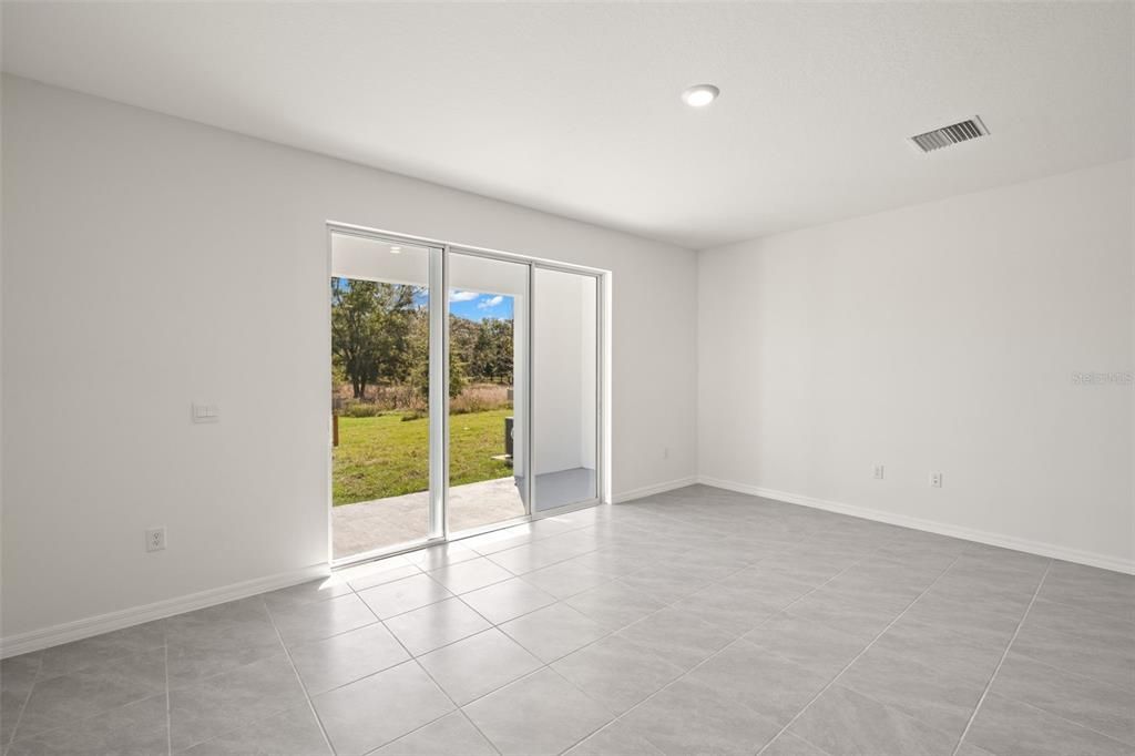 For Sale: $280,000 (3 beds, 2 baths, 1758 Square Feet)