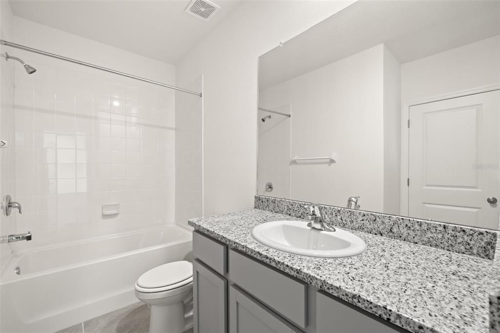 For Sale: $280,000 (3 beds, 2 baths, 1758 Square Feet)
