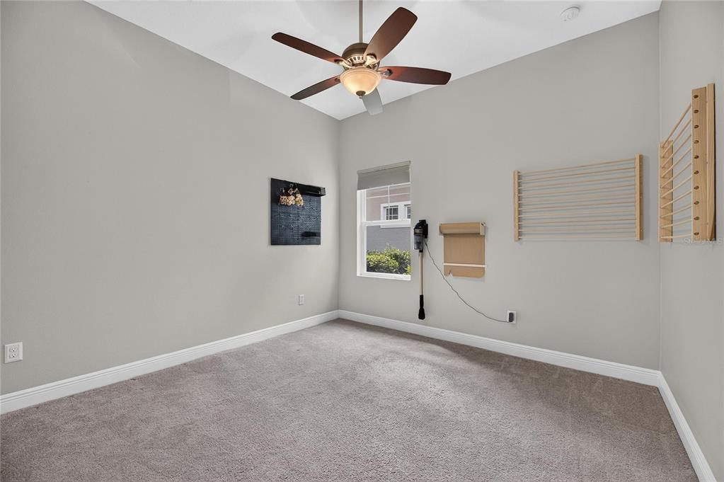 For Sale: $569,000 (4 beds, 2 baths, 2543 Square Feet)