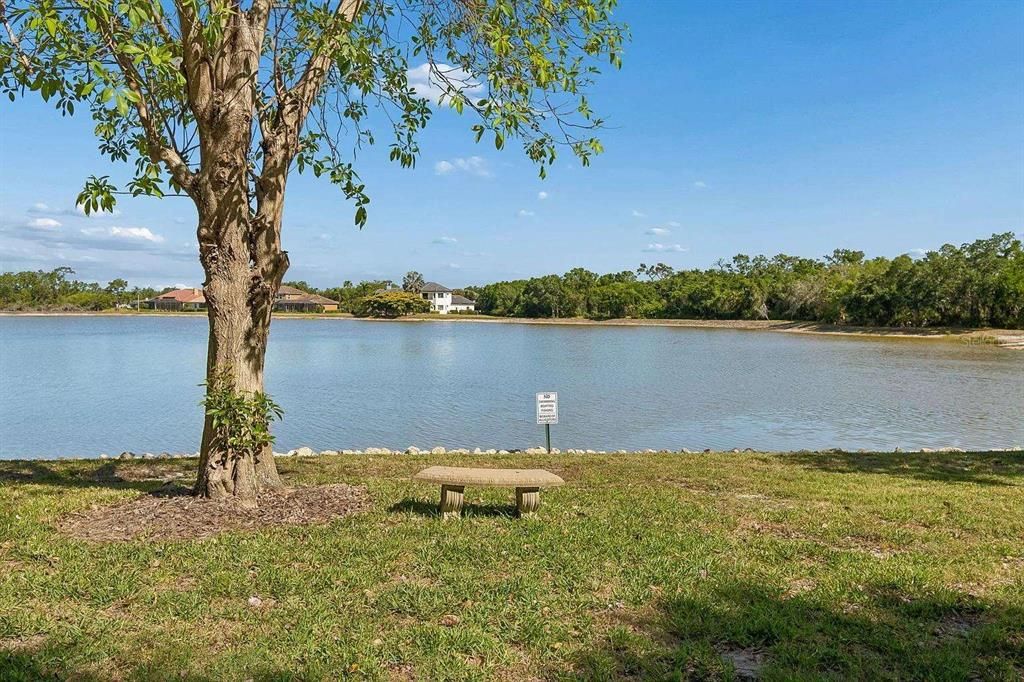 For Sale: $389,900 (2 beds, 2 baths, 1762 Square Feet)