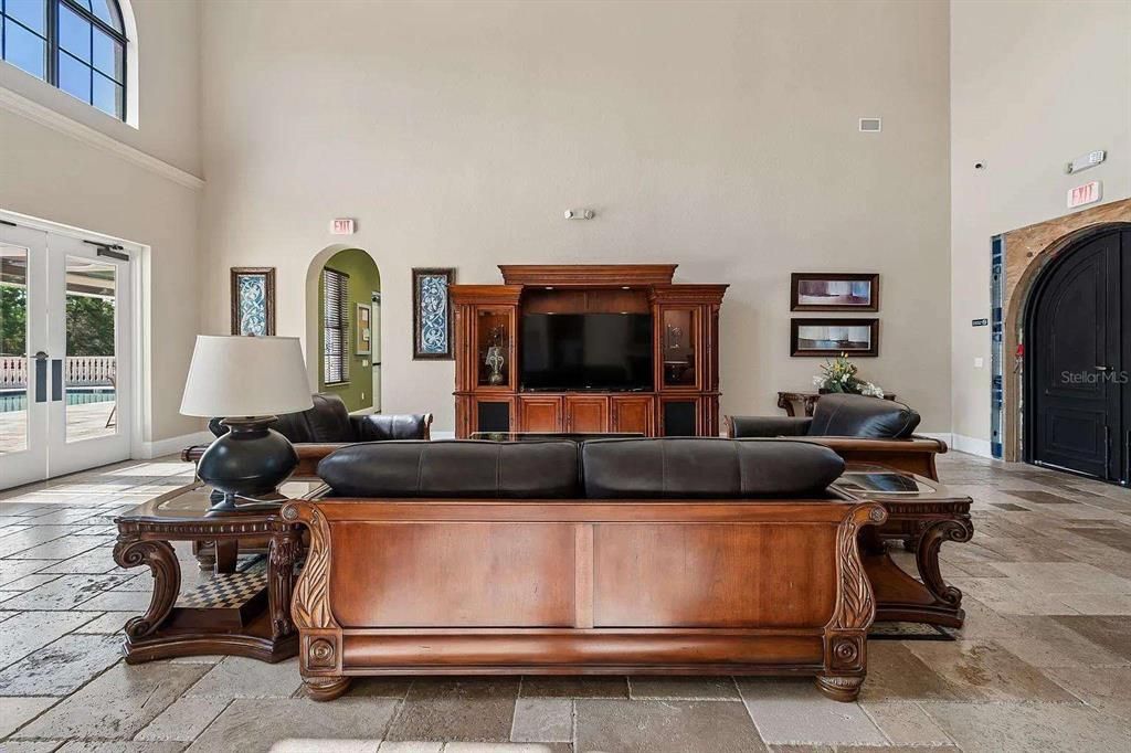 For Sale: $389,900 (2 beds, 2 baths, 1762 Square Feet)