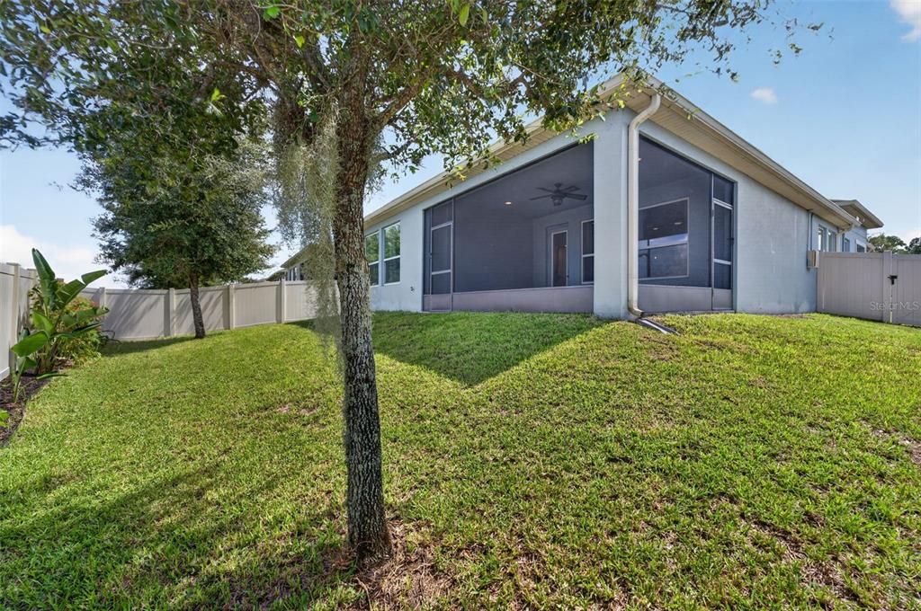 Active With Contract: $459,900 (3 beds, 2 baths, 1937 Square Feet)